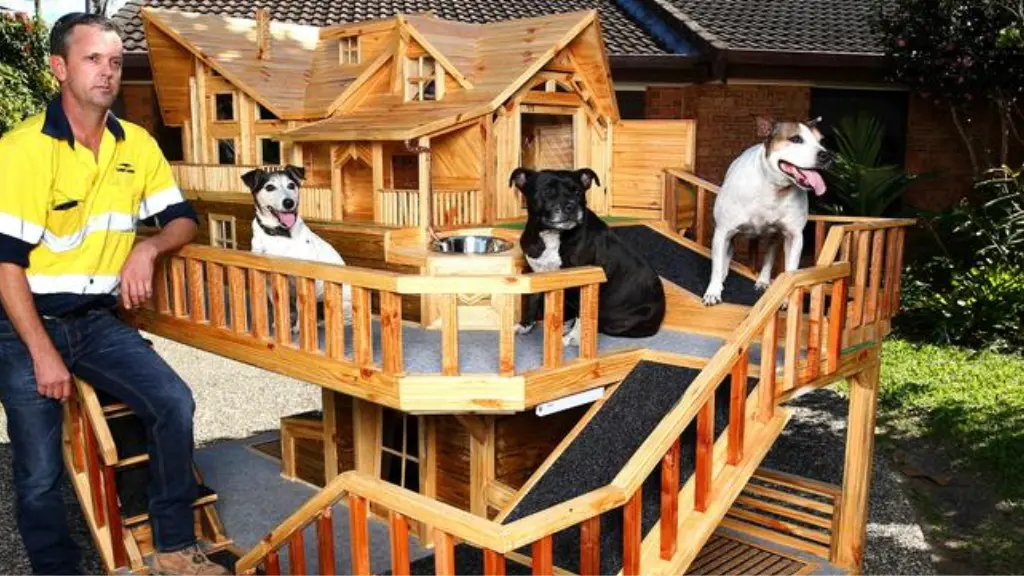 The-Multi-Dog-Mansion